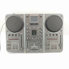 Mesa de Mezclas DJ M-Audio