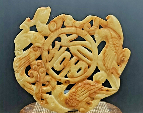 Antico ciondolo scultura
