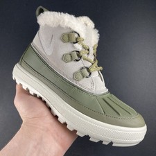 Womens Size 5.5W - Nike