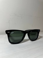 Ray-Ban Wayfarer Folding Classic Occhiali da Sole Unisex - Nero (RB4105 601...