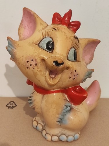 Gattina minou ledra - minou,