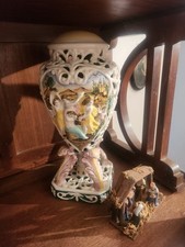 Coppia di Vasi Antichi in Ceramica di Capodimonte Italia 