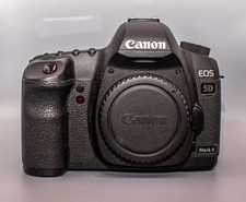Canon Eos 5d mark II-Scatti 21.000 con battery grip-21.1 Mega pixel - full frame