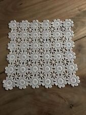 Centrino Fatto Di Pizzo Ad Uncinetto A Mano Quadrato Filo  Bianco