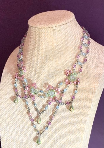Collana girocollo con - , perline