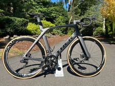 60cm Trek Madone SLR 9 -