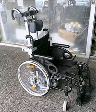 Alber Scalamobil S35 Scalaport X7 con poggiatesta, sistema di trasferimento sedia a rotelle.