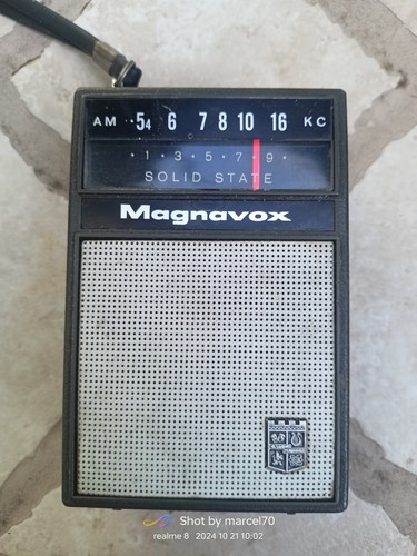Magnavox 1001 radio - magnavox, r