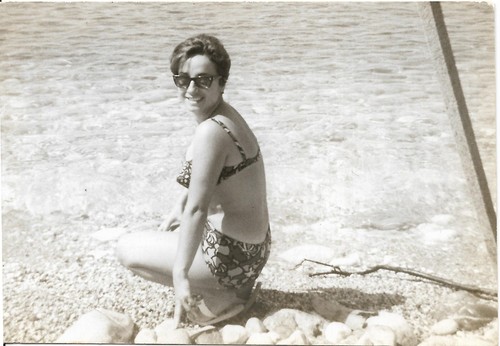 Foto epoca 1966 donna - 2, d'epoca