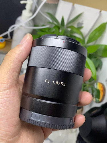 Sony zeiss sonnar 55 - fe,