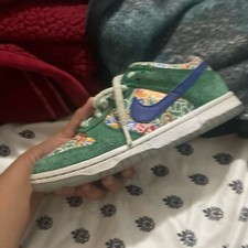 Green Dunks 