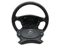 Volante nero in pelle