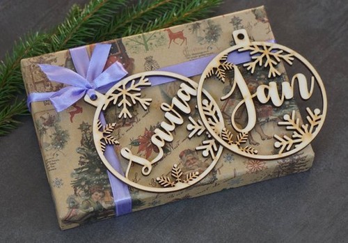 Palle natale con nome in - palle,