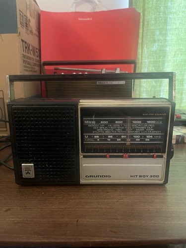 Radio portatile vintage - radio,