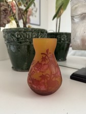 Antico vaso in vetro tipo