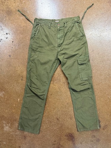 Pantaloni cargo militari