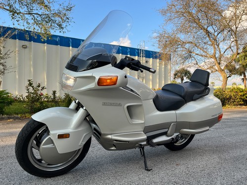 Honda 800 pacific - honda,