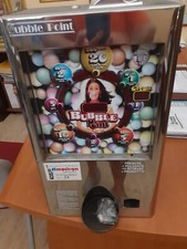 DISTRIBUTORE DI GOMME