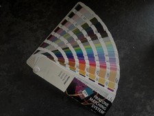 Pantone Guida digitale ai
