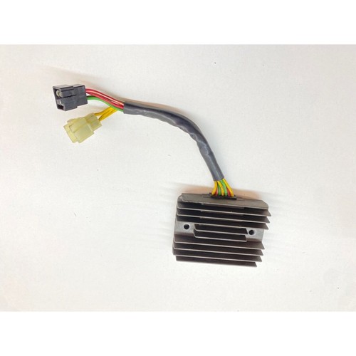 Regolatore tensione - regolatore,