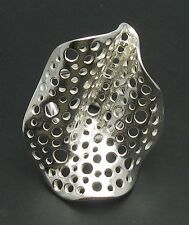 Stravagante anello in vero