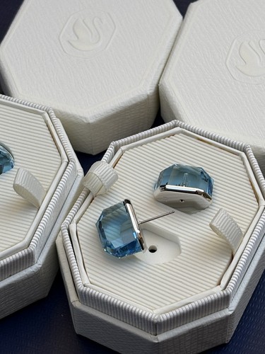 Swarovski orecchini a - x,