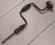 antico trapano manuale con punta inclusa e impugnatura in legno