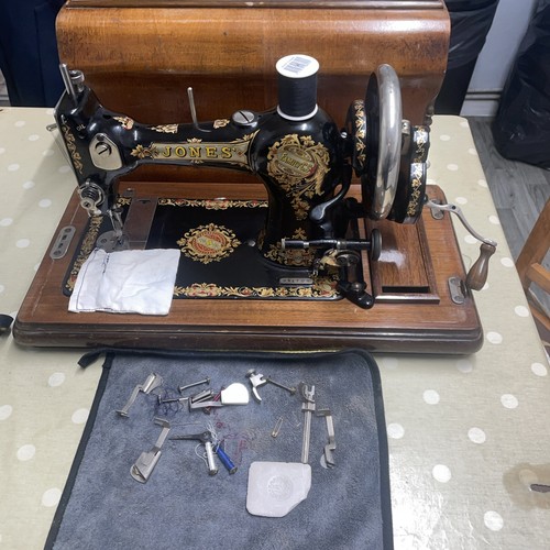 Antique jones family - antique,