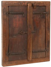 Finestra finestrina grata in