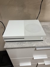 Microsoft Xbox One S 1TB