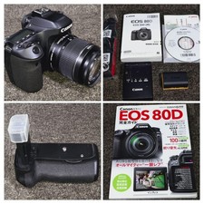 Kit fotocamera reflex digitale