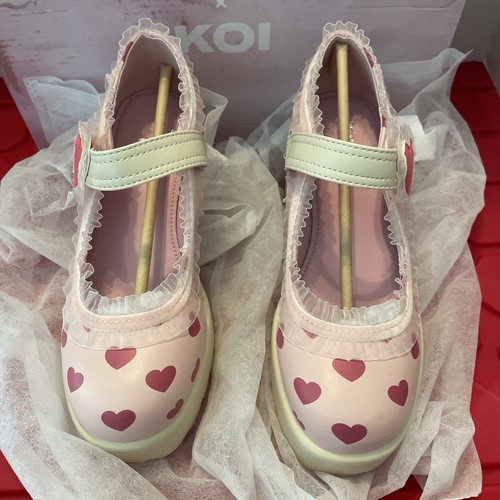 Melanie martinez koi - x,