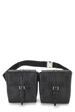 Borsa Gucci nera in rilievo GG