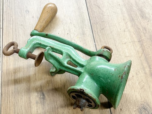 Vintage cast iron hand crank - vintage,