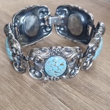 Bracciale pietra blu rilievo