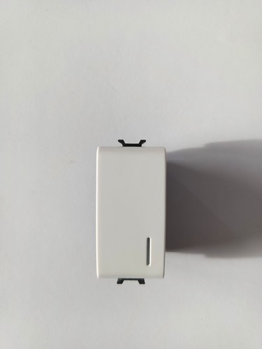 Deviatore 16a illum bianco - deviatore,