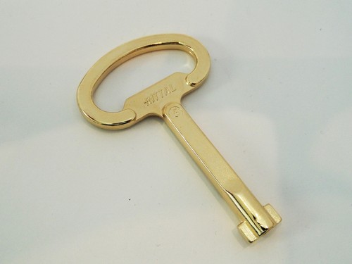 Chiave quadro oro regalo - , esame