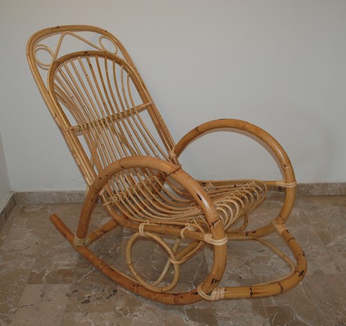 Sedia dondolo vimini - a, rattan