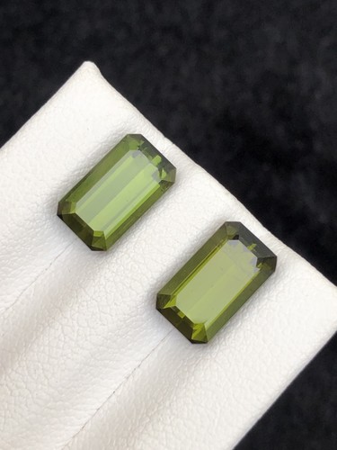 Coppia tormalina verde oliva - coppia,