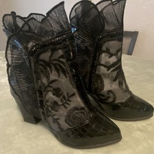 Black Lace Floral Pointed Toe