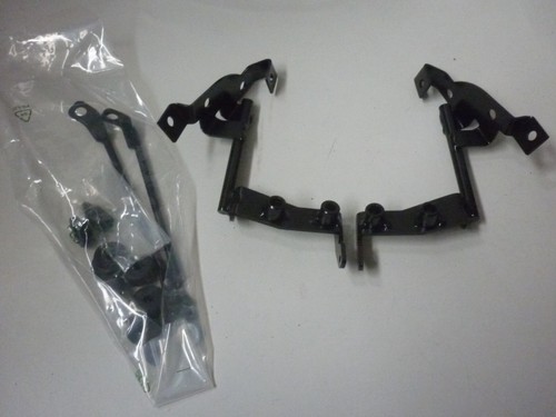 Kit attacchi parabrezza - attacchi,