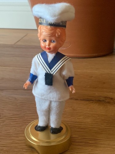 Bambola marina militare - bambola,