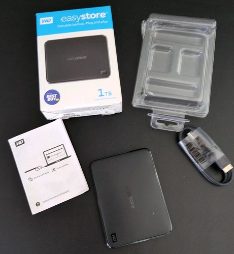 Toshiba canvio basics 1tb - toshiba,