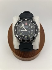 Orologio Wenger Swiss Military Uomo 44mm Tono Argento/Nero Subacqueo Data 7293x - FUNZIONANTE