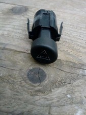 Tasto 4 Frecce emergenza