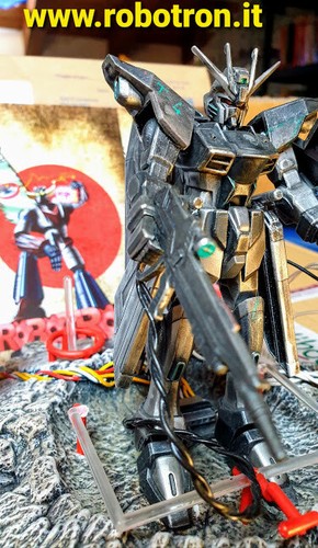 Gundam kit 144 - 1/144, montato