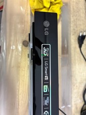 LG lettore blu ray COME DA FOTO COMPLETO DI CAVI E TELECOMANDO