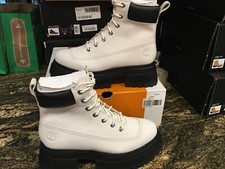 NEW Womens Timberland