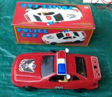 macchinetta giocattolo police