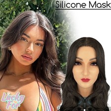 Maschera facciale realistica